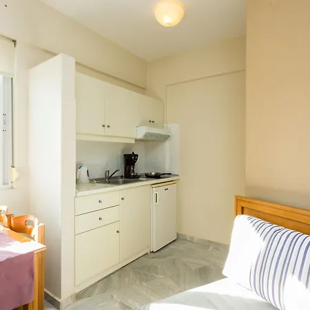 Radamanthy's Hotel de apartamente 2*