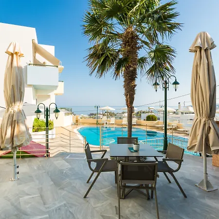 Hotel de apartamente Radamanthy's 2*