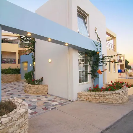 Radamanthy's Hotel de apartamente Sfáka